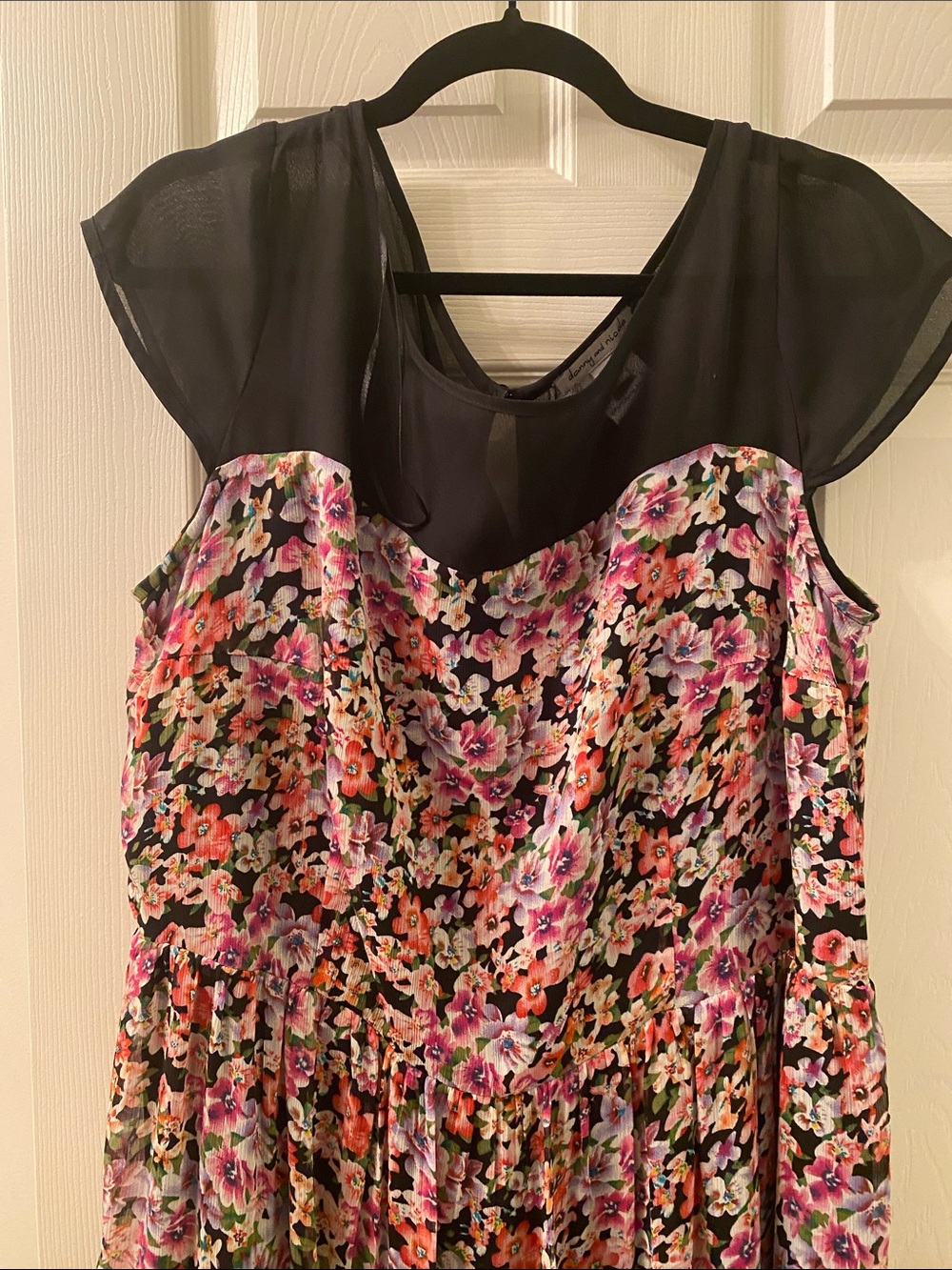 Danny & nicole women’s Floral Chiffon Dress with Black Yoke - Picture 2 of 6